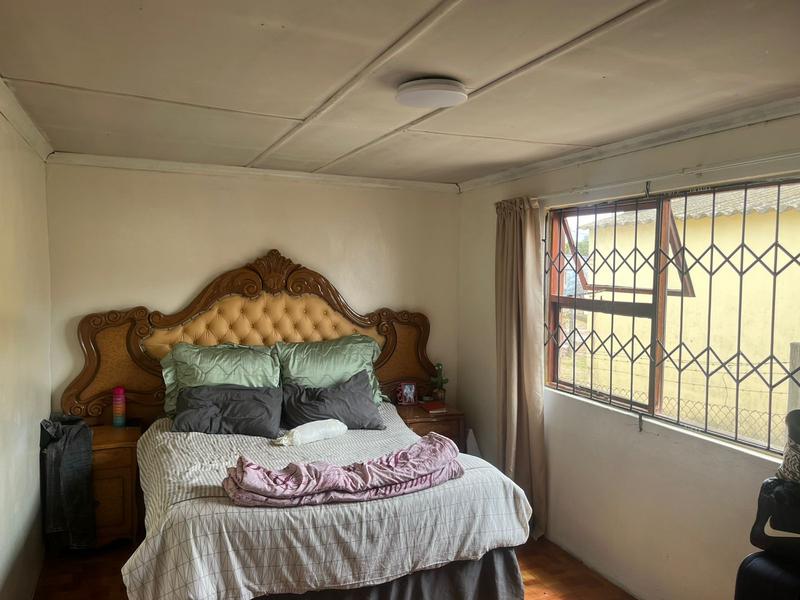 2 Bedroom Property for Sale in Kwa Nobuhle Eastern Cape